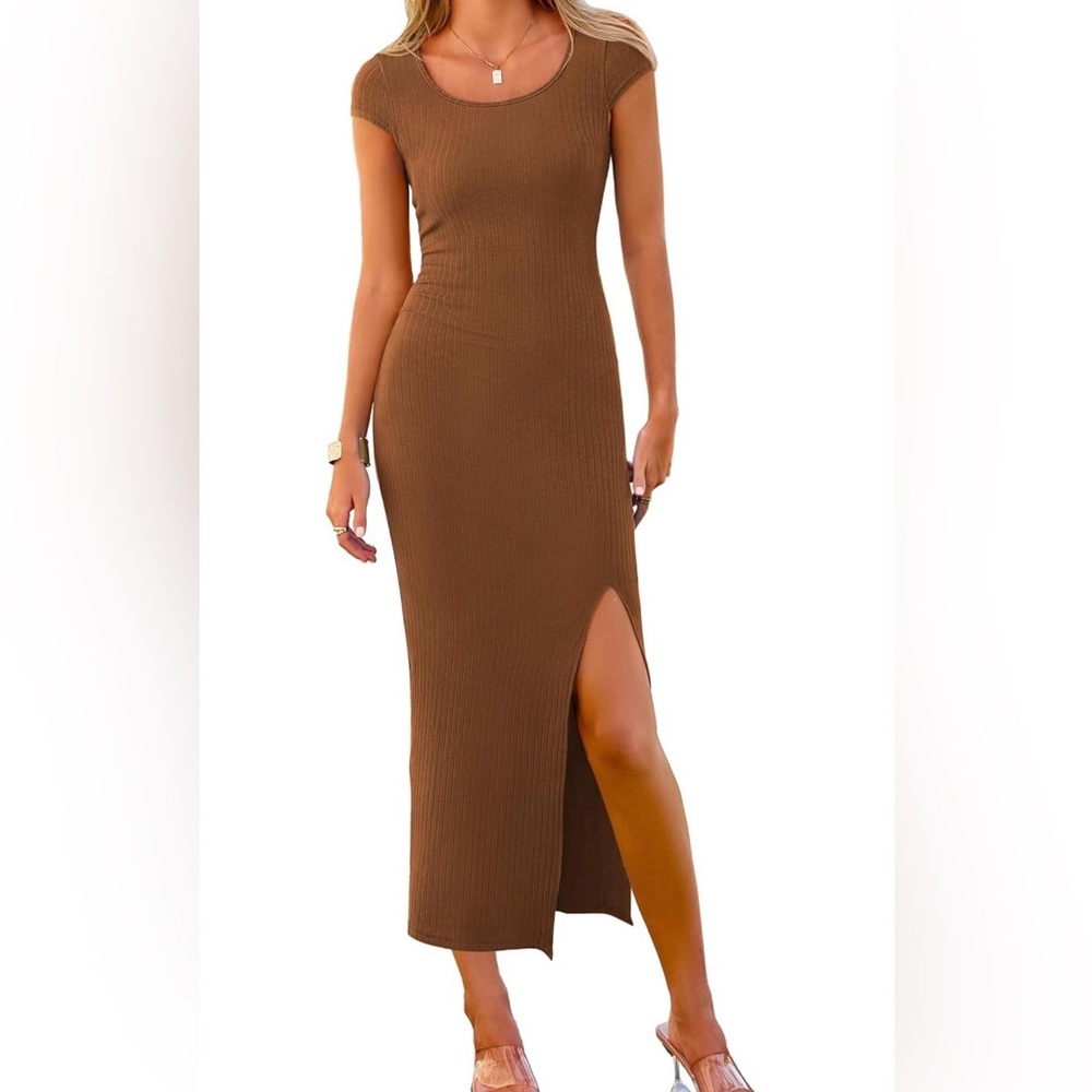 Elegant Brown Ribbed Dress